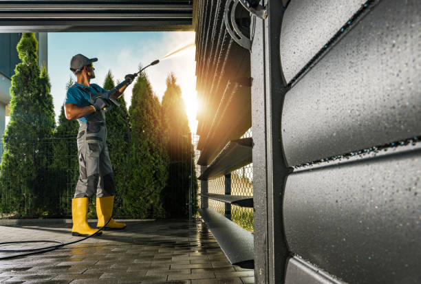 Best Deck Pressure Washing  in Clearwater, KS